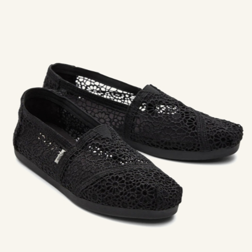Toms Alpargata Cloud Bound Moroccan Black Crochet Flats - Size 8